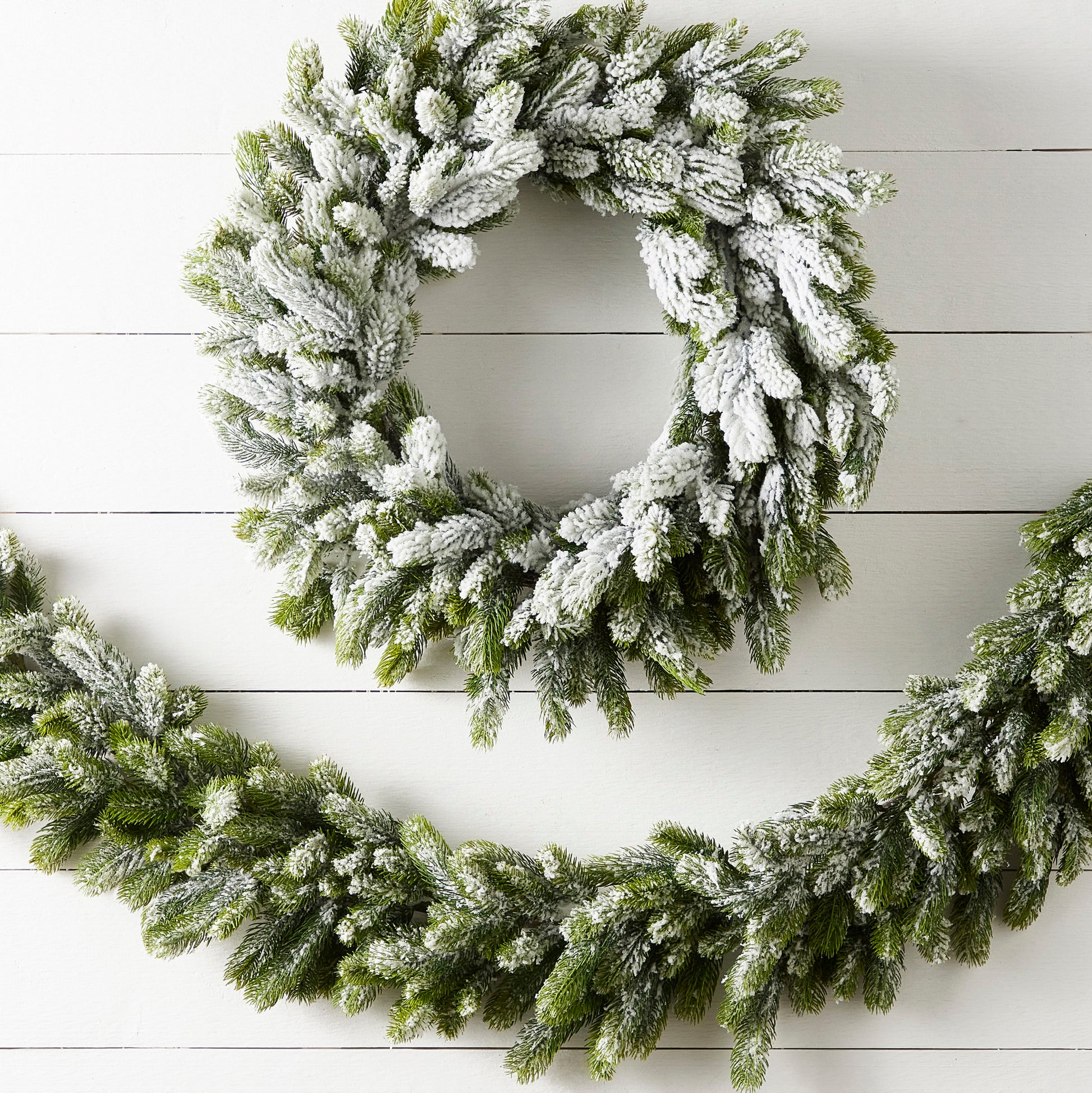 Rocky Mountain Spruce Flocked Garland