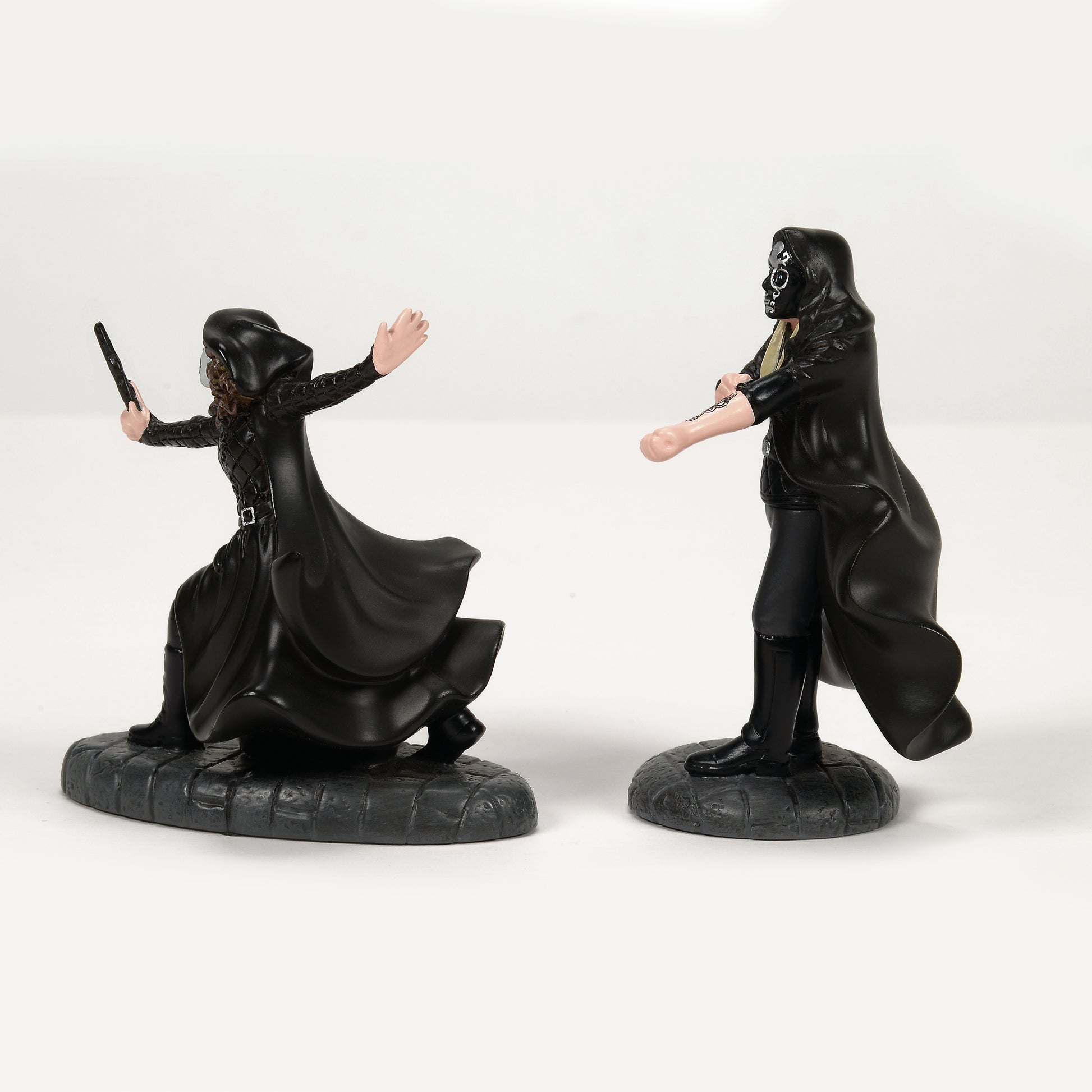 Harry Potter Village The Death Eaters  **PREORDER ITEM**