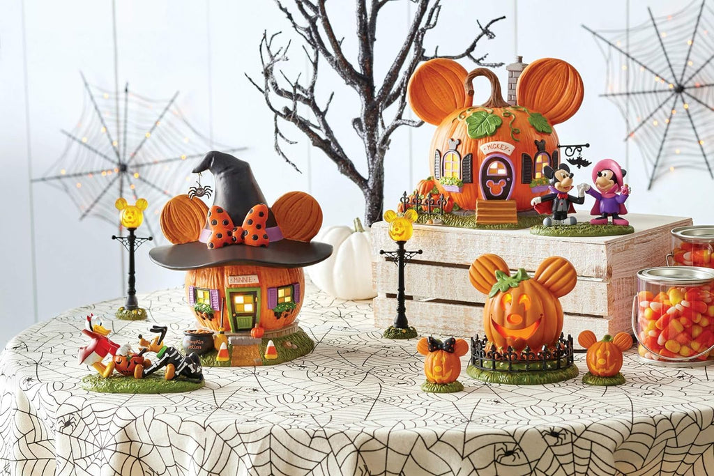 Disney Village Pumpkintown Mickey Mouse Town Center Lit Figurine