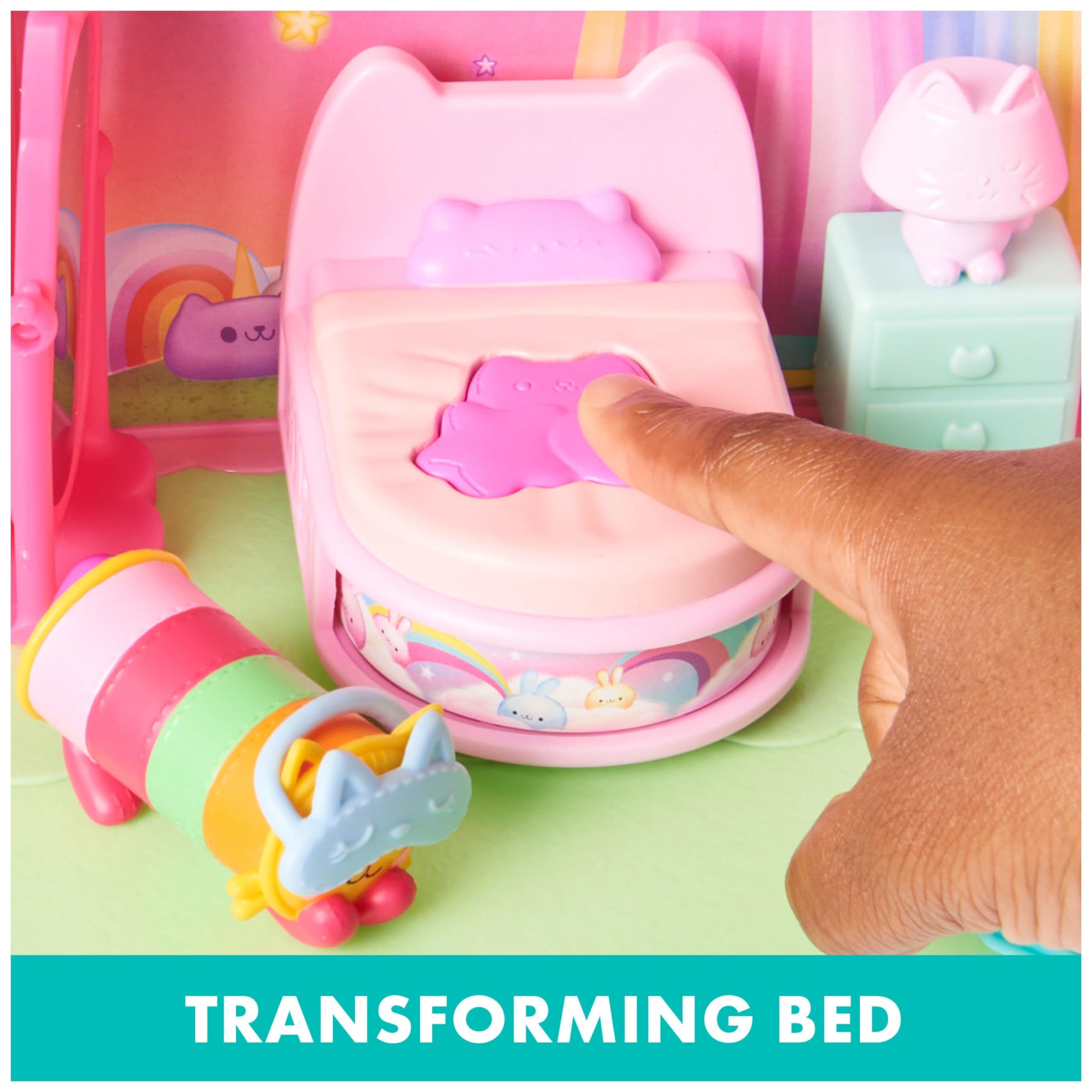 Gabby’s Dollhouse Sweet Dreams Bedroom with Pillow Cat Figure